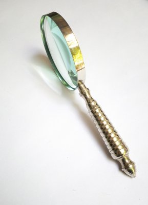 Handheld Nickel Chrome Brass Magnifier Hind Handicrafts products