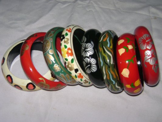 Handpainted Colorful Wooden Bangle Hind Handicrafts products