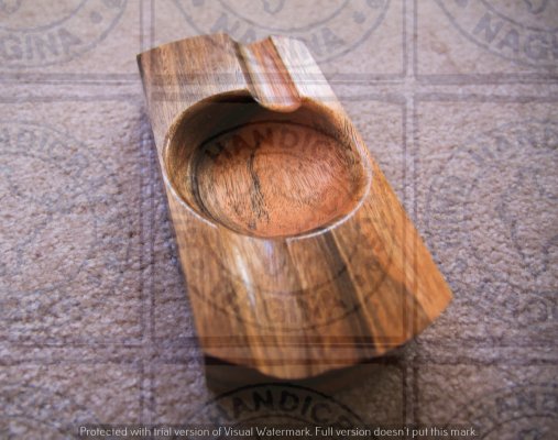 Antique Mango Wood Ashtray Hind Handicrafts products