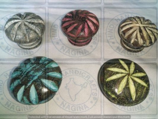 Wooden Door Knob Hind Handicrafts products